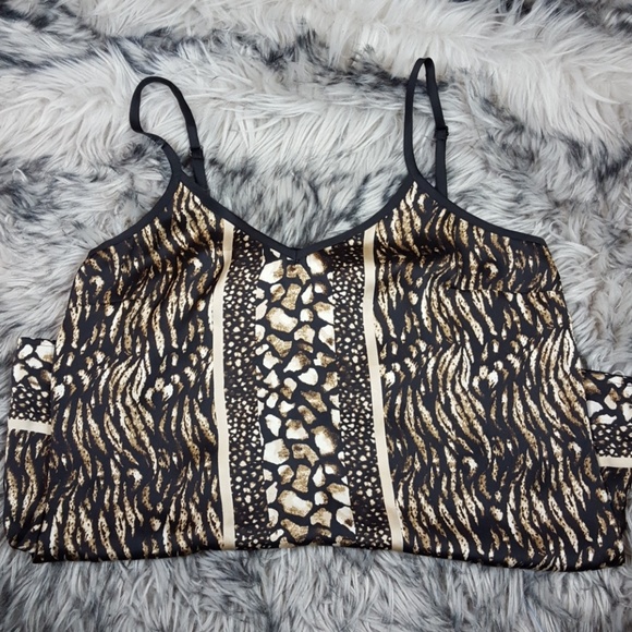 Gorgeous Express  Cami  - Size M - Picture 3 of 3